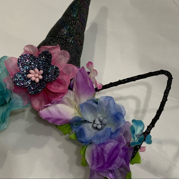 5/$30! MIX & MATCH! ICING UNICORN FLORAL HEADBAND! - Picture 4 of 5